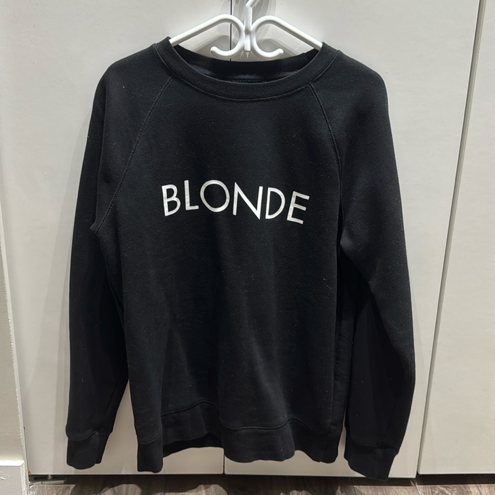 Blonde crewneck